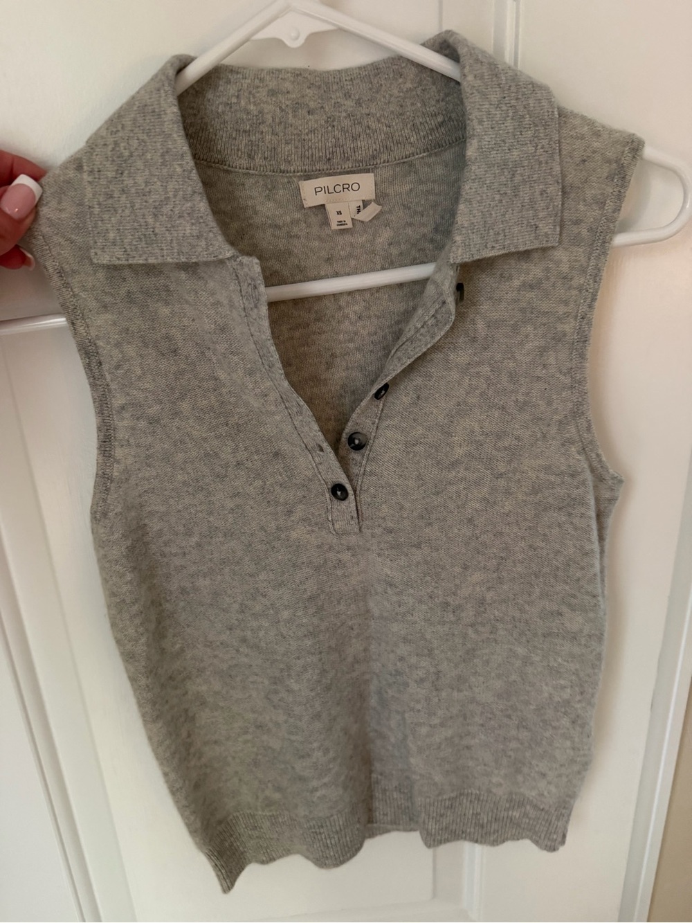 Pilcro Heather Gray Sleeveless Polo Cashmere Tank